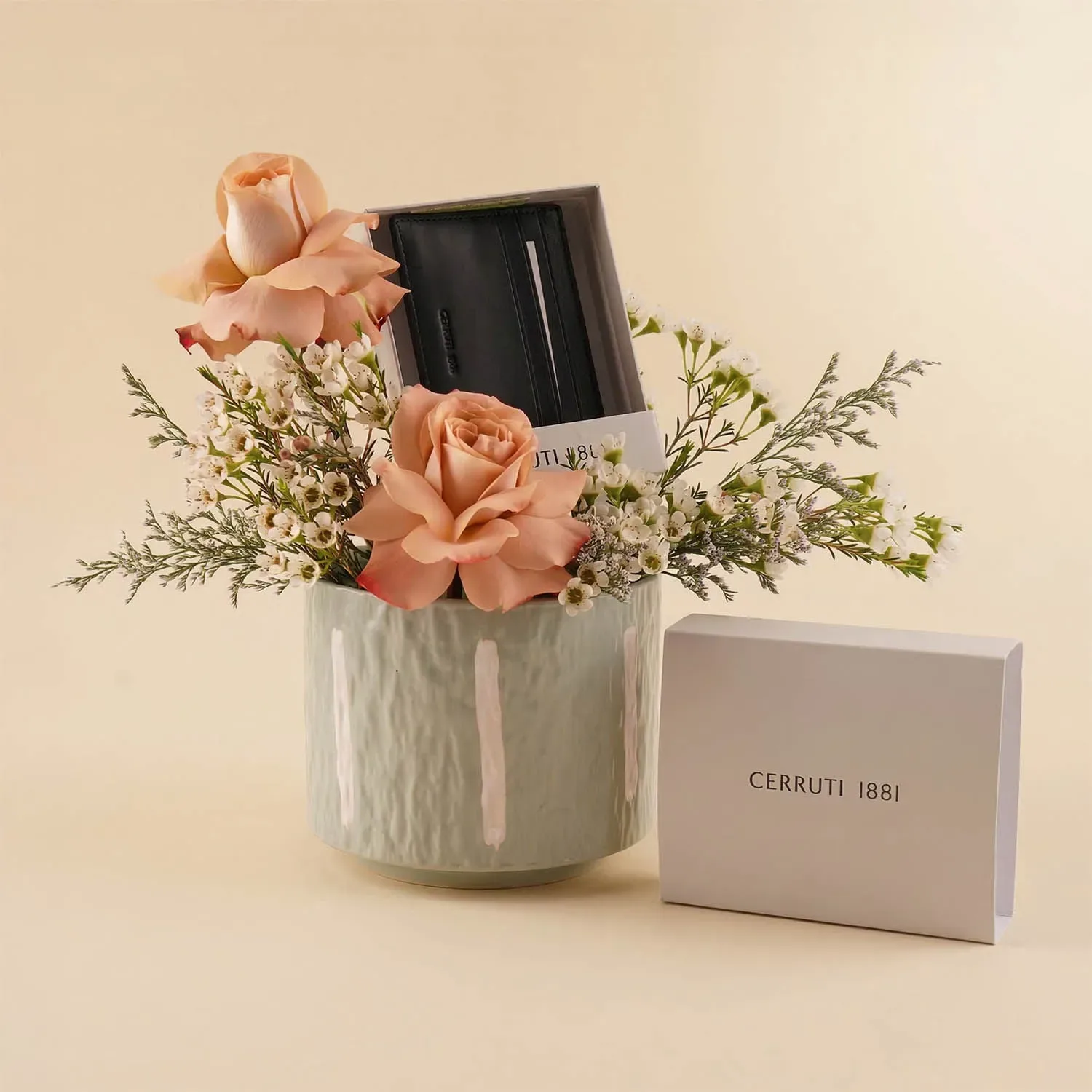 ورد مع محفظة رجالية