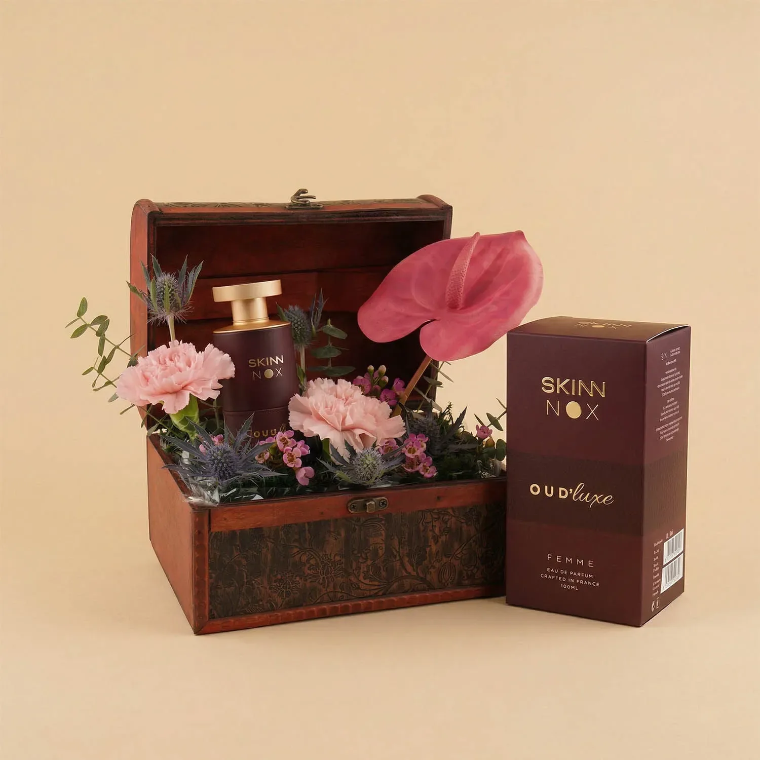بوكس هدايا مع عطر