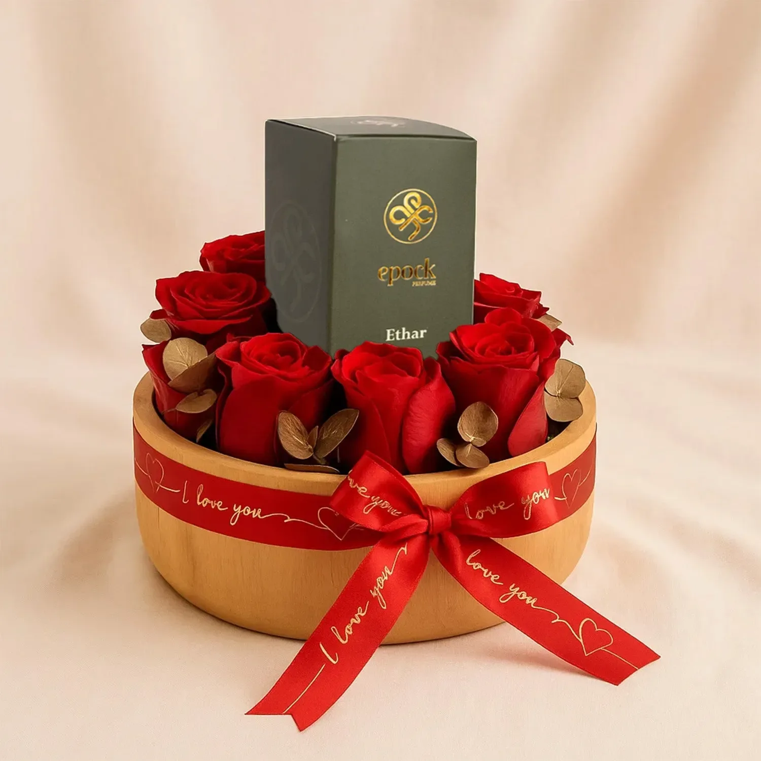 تنسيق ورد جوري أحمر مع عطر